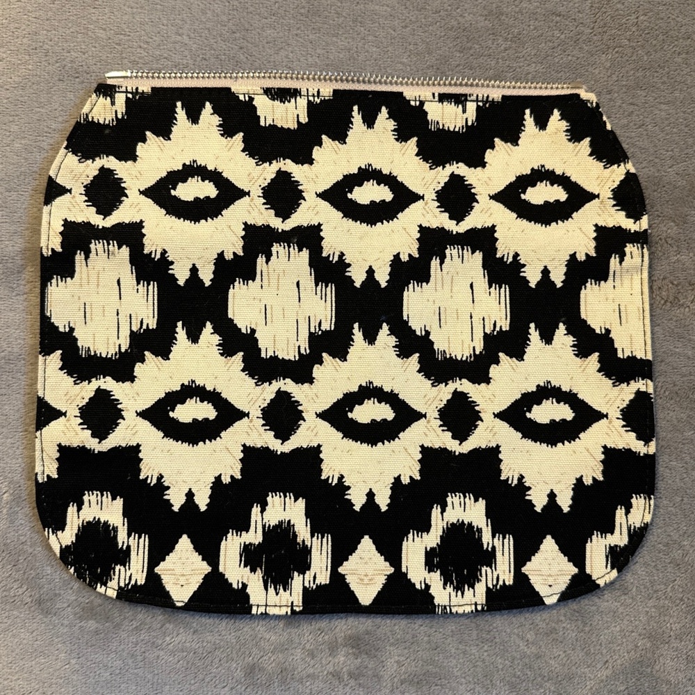 Thirty-One Studio Purse Flap Ikat Bazaar 31 Gifts Detachable Zip-On Mix & Match